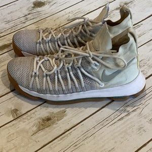 Nike KD Kevin Durant Mens Shoes 9.5 Gray and off white Basketball Shoes